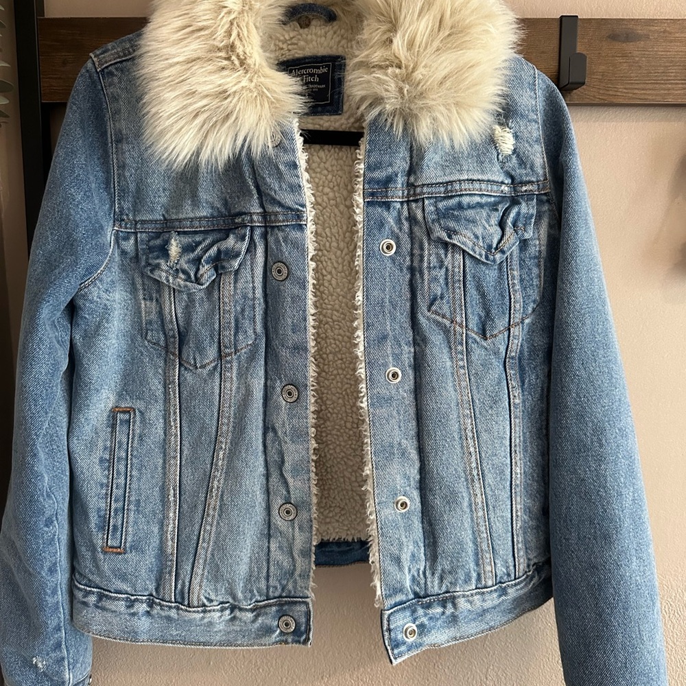Abercrombie & Fitch Blue Denim Jacket with Cream Sherpa Lining and Removable Fur